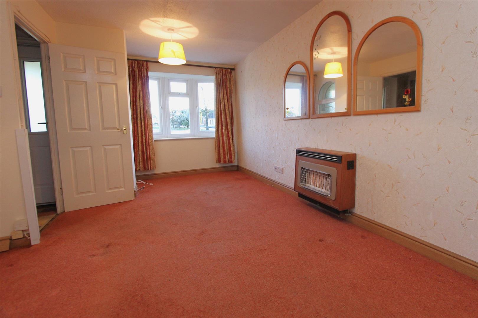 4 bed property in Brompton Drive, Brierley Hill